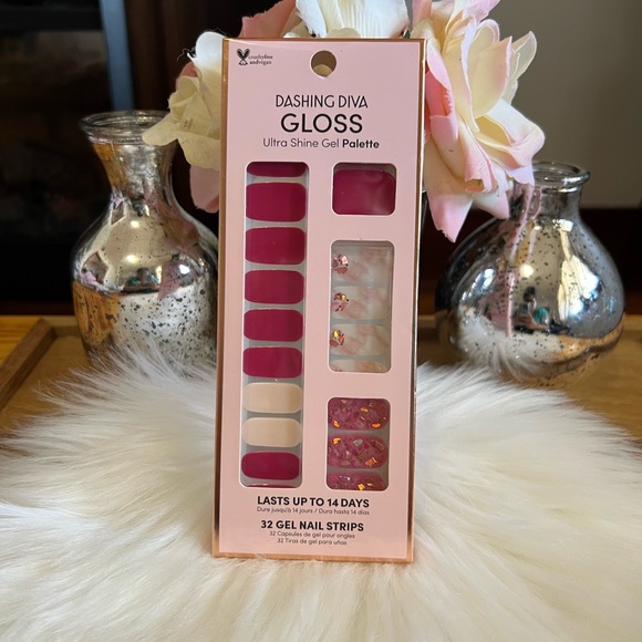 Dashing Diva Other - Dashing Diva Gloss Ultra Shine Gel Palette